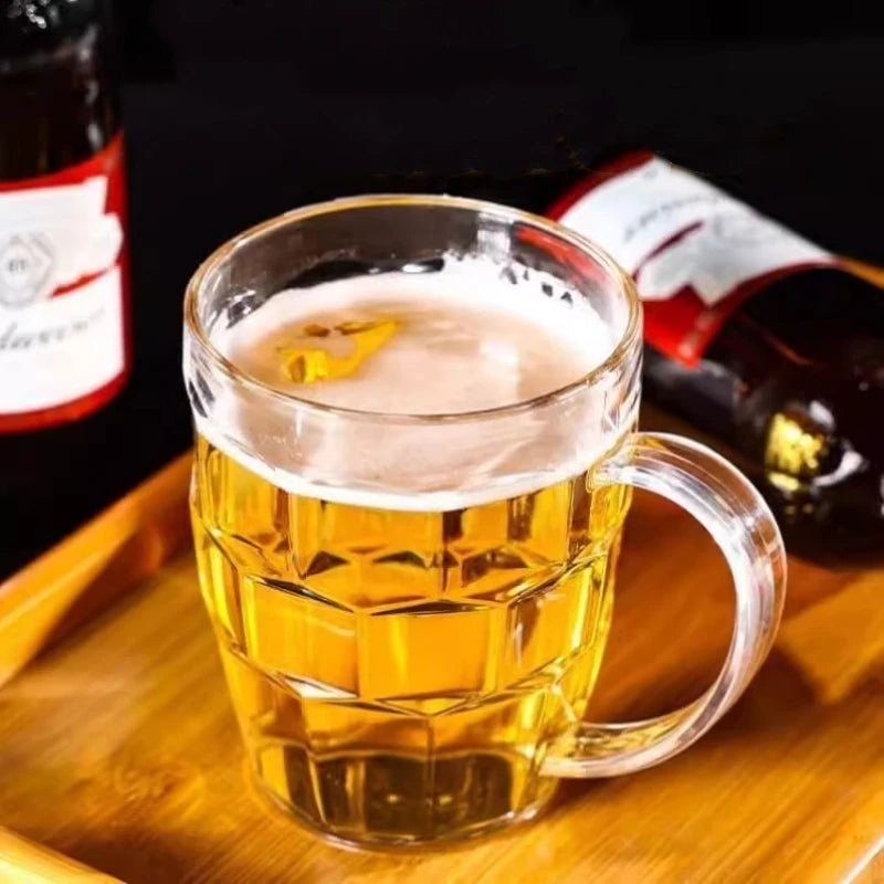 Une petite chope de bière de style allemande