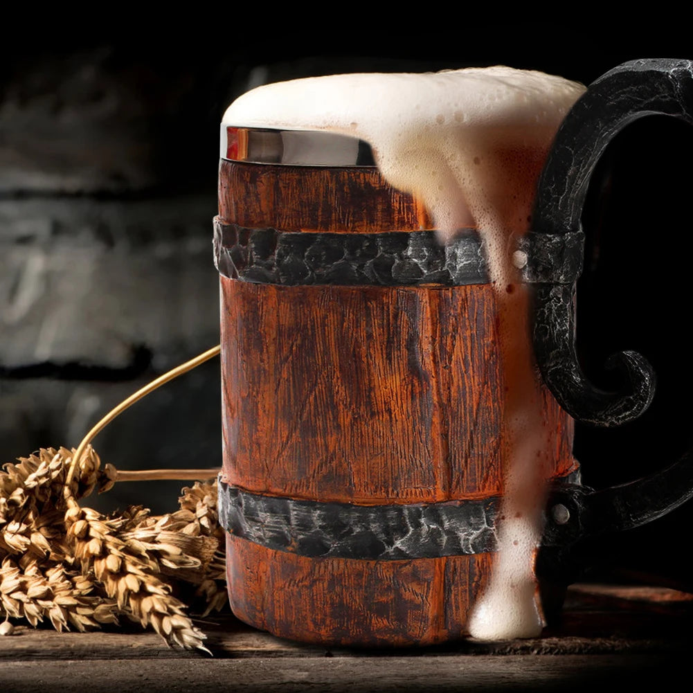 Une chope de bière de style médiéval