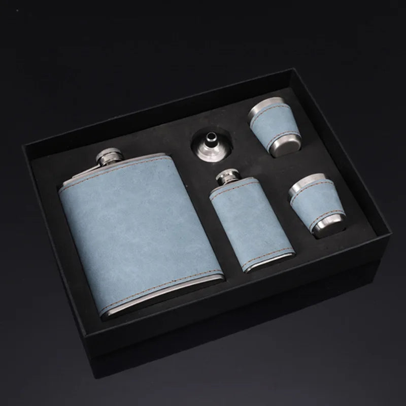 Coffret flasque alcool cuir bleue avec shooter