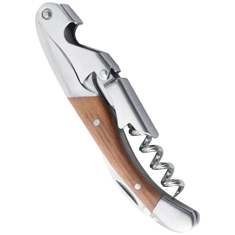 Tire-bouchon en bois sommelier fond blanc