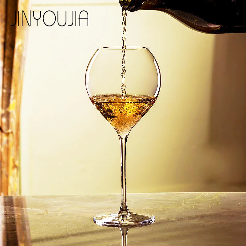 Verre champagne sur une table en marbre