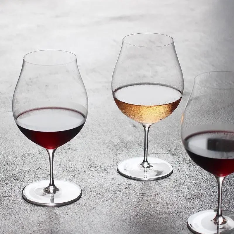 400ml glass of port
