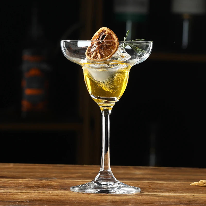 Une photographie d'un verre margarita