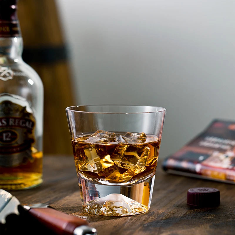 Verre à whisky avec le mont Fuji