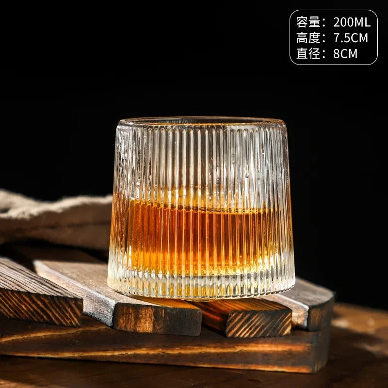 Les détails du verre à whisky toupie