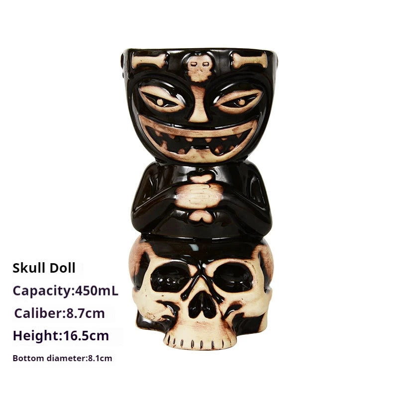 verre tiki qui à une tête de mort
