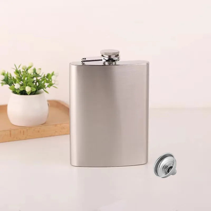 Affiche Flasque alcool acier inox gris
