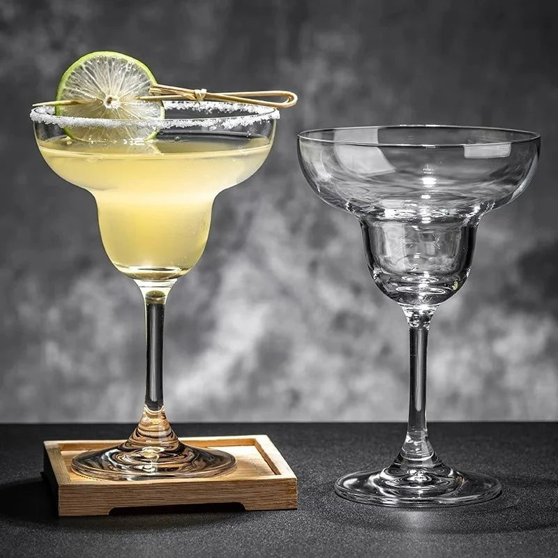 Un verre margarita vide