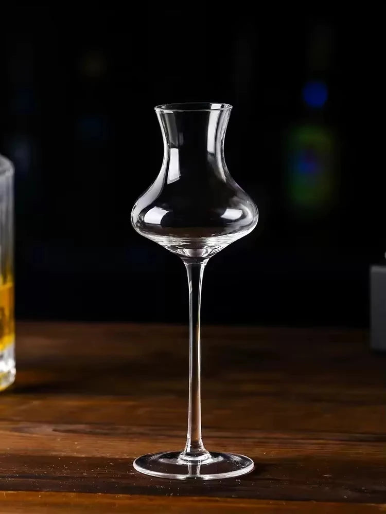Le verre à whisky vide