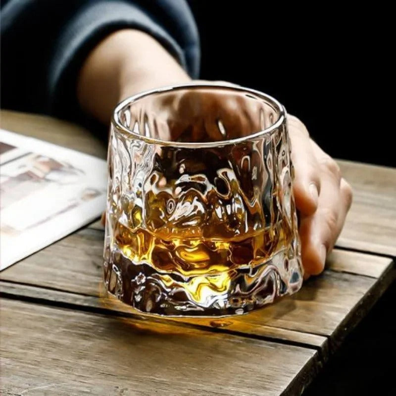 Mise en avant du verre à whisky Kyoto