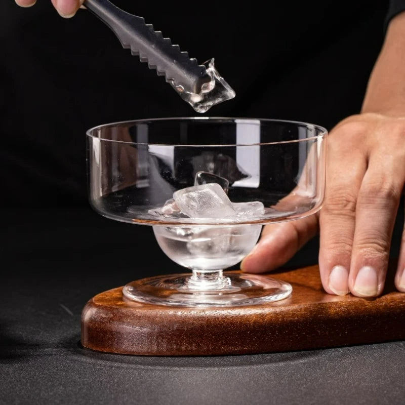 Verre à margarita avec des glaçons